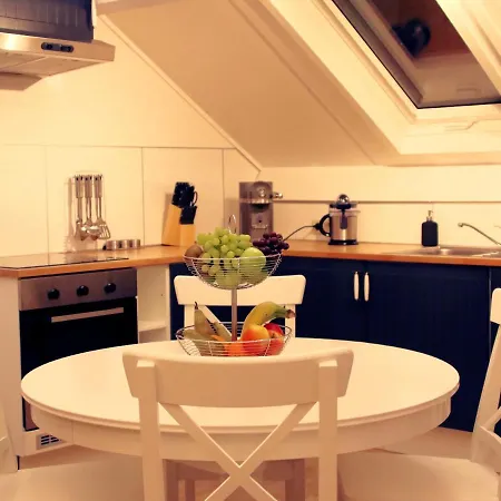 Charming In With Garden View Appartement *